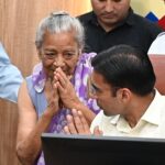 एक ऐसे भी DM: जिनके दरबार में लोग रोते हुए आते हैं और हंसते हुए जाते हैं
