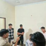 बिधौली क्षेत्र में स्थित 12 बॉयज होस्टल में देर रात पुलिस की रेड