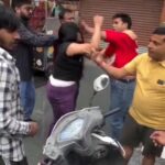 ऋषिकेश में मामूली विवाद में हाथपाई, एक दूसरे के कपड़े फाड़े, महिला को घूसे मारे
