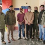500-500 नोट, सोना-चांदी, शालिग्राम शिला व केसर पैकेट घर ले गया प्रमोद नौटियाल