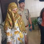हीरे का हार पहनकर इंस्टाग्राम पर डाली रील, पहुंच गई सलाखों के पीछे