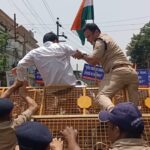 पुलिसकर्मियों के 4600 ग्रेड पे की मांग को लेकर पीएचक्यू कुच, पुलिस ने रोका