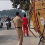 आशारोड़ी चेकपोस्ट पर फिर हादसा, ट्रक ने पुलिस वैन को मारी टक्कर, कई पुलिसकर्मी घायल